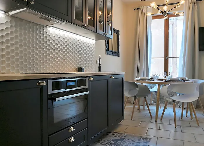 Little Star Apartment